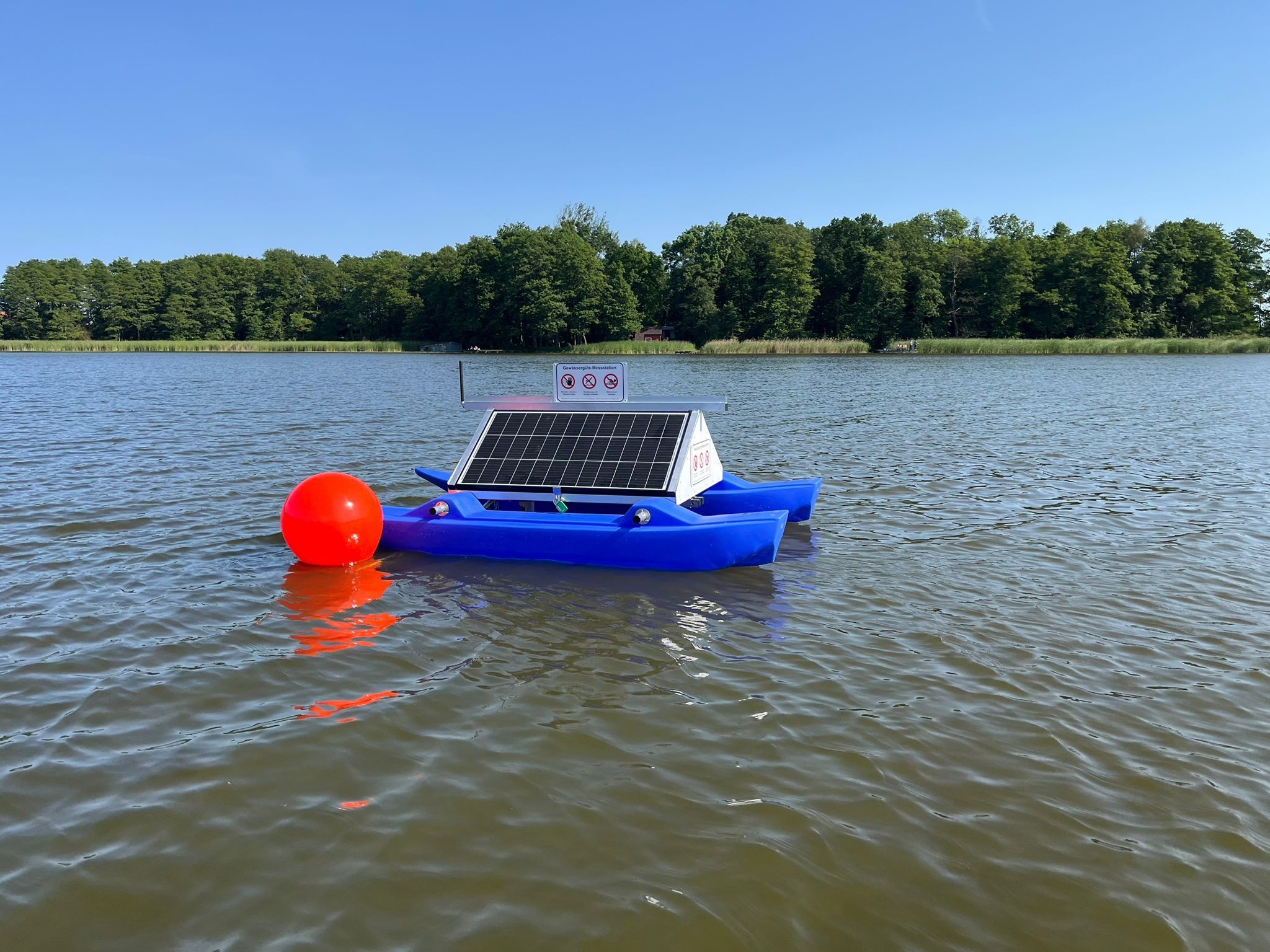 Schwimmende Messstation WAMO